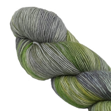 Load image into Gallery viewer, Water Lily