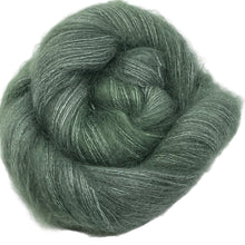 Load image into Gallery viewer, Greensleeves