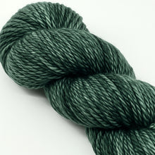 Load image into Gallery viewer, Greensleeves