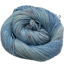 Load image into Gallery viewer, Delft 2