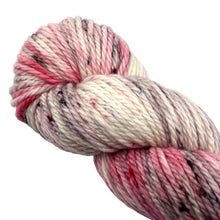 Load image into Gallery viewer, Peppermint Icecream